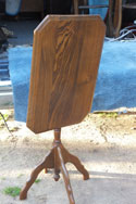 Oak Tilt Top Stand